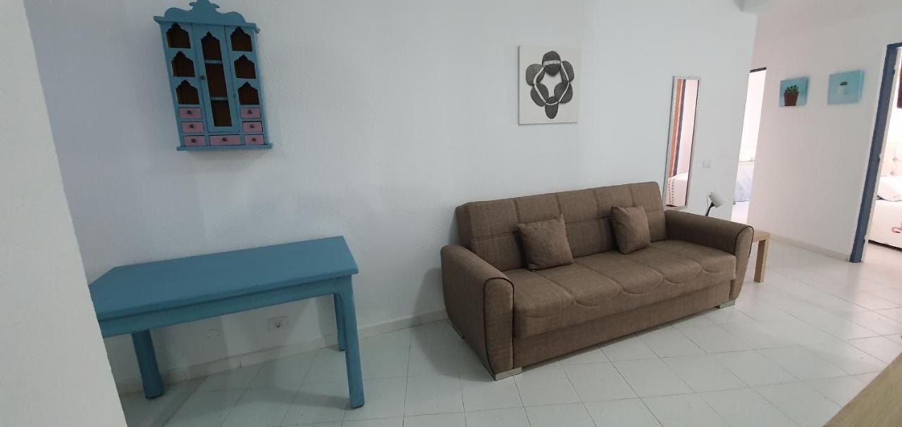 Fabulous 2-Bedroom Apartment Right On The Beach Of Los Crstianos Arona  Exteriér fotografie