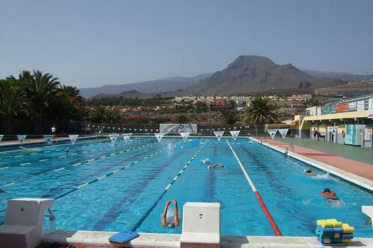 Fabulous 2-Bedroom Apartment Right On The Beach Of Los Crstianos Arona  Exteriér fotografie