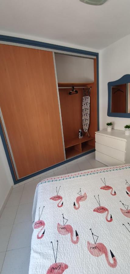 Fabulous 2-Bedroom Apartment Right On The Beach Of Los Crstianos Arona  Exteriér fotografie