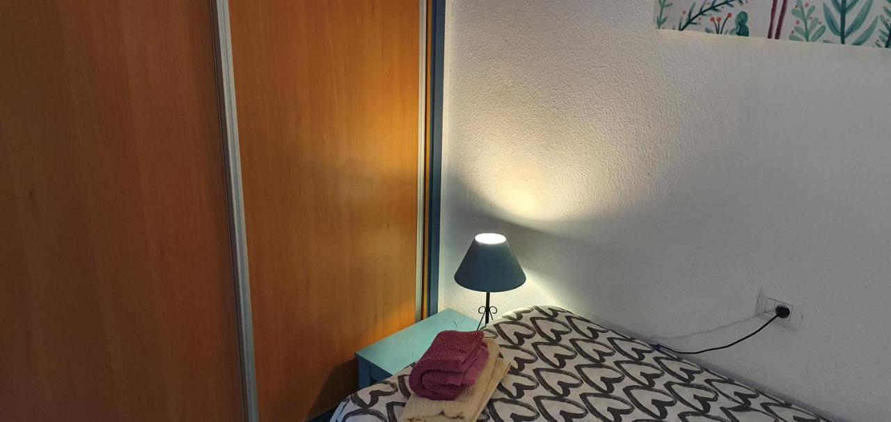 Fabulous 2-Bedroom Apartment Right On The Beach Of Los Crstianos Arona  Exteriér fotografie